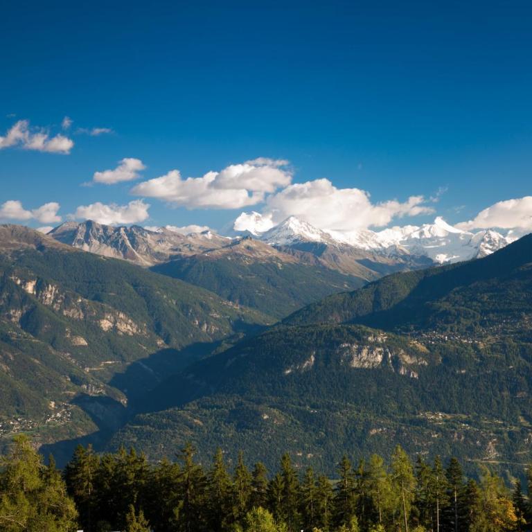 Hotel Helvetia Intergolf - Suite Familiale (2 Adultes + 2 Enfants) avec Balcon - Vue sur Montagnes - 4