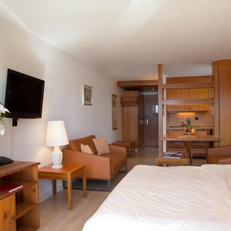 Hotel Helvetia Intergolf - Chambre Familiale (2 Adultes + 1 Enfant) avec Balcon - Vue sur Montagne - 7
