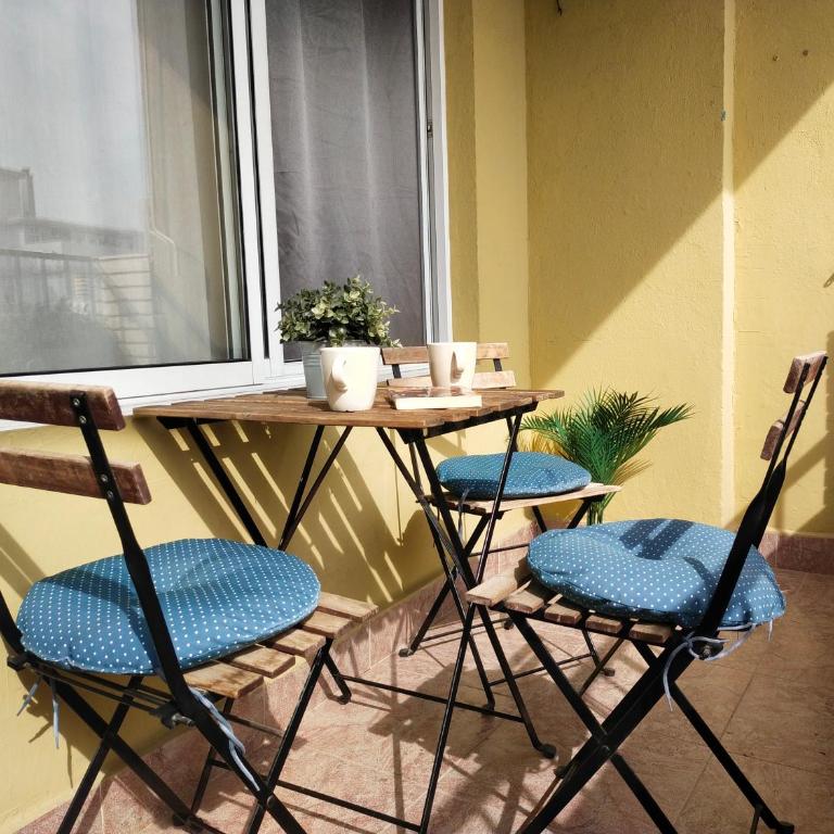Paseo Tilos - Apartamento de 3 dormitorios - 8