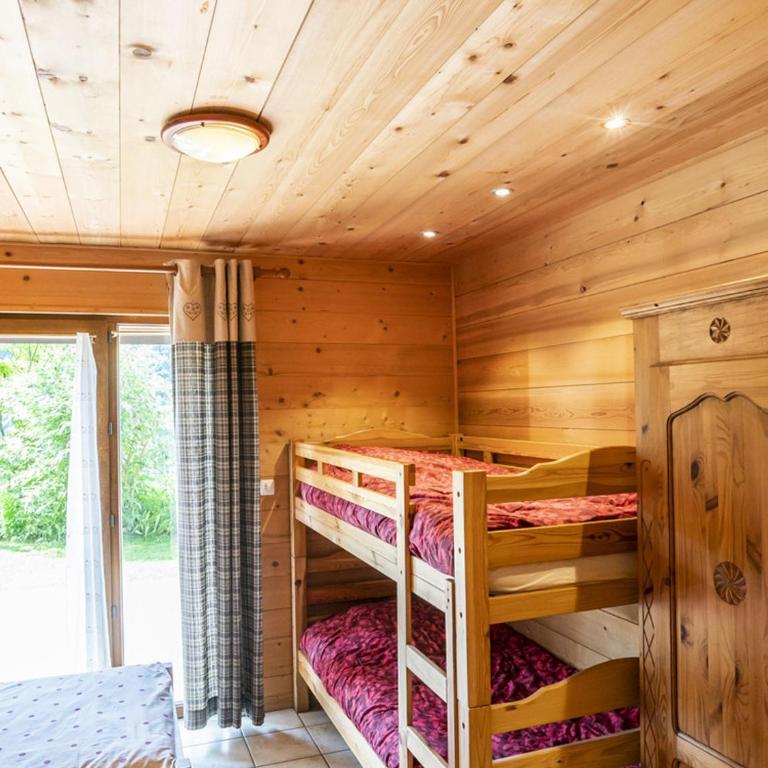 Chalet spacieux à Châtel - 3 chambres, 9 personnes, parking dispo - FR-1-676-124 - Appartement - 13