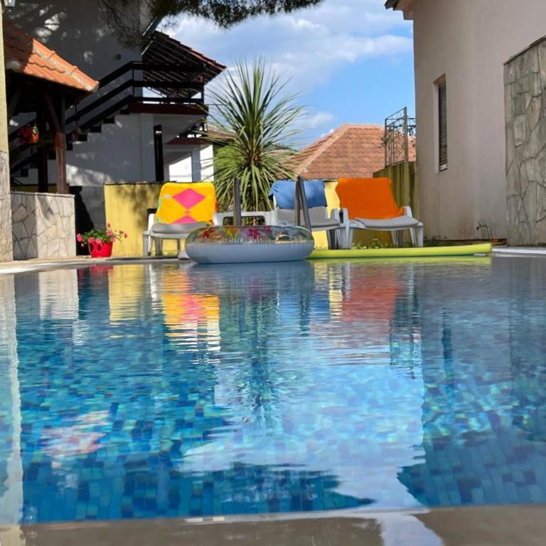 Apartments Villa-G Lustica - Apartman sa 2 Spavaće Sobe i Terasom - 1