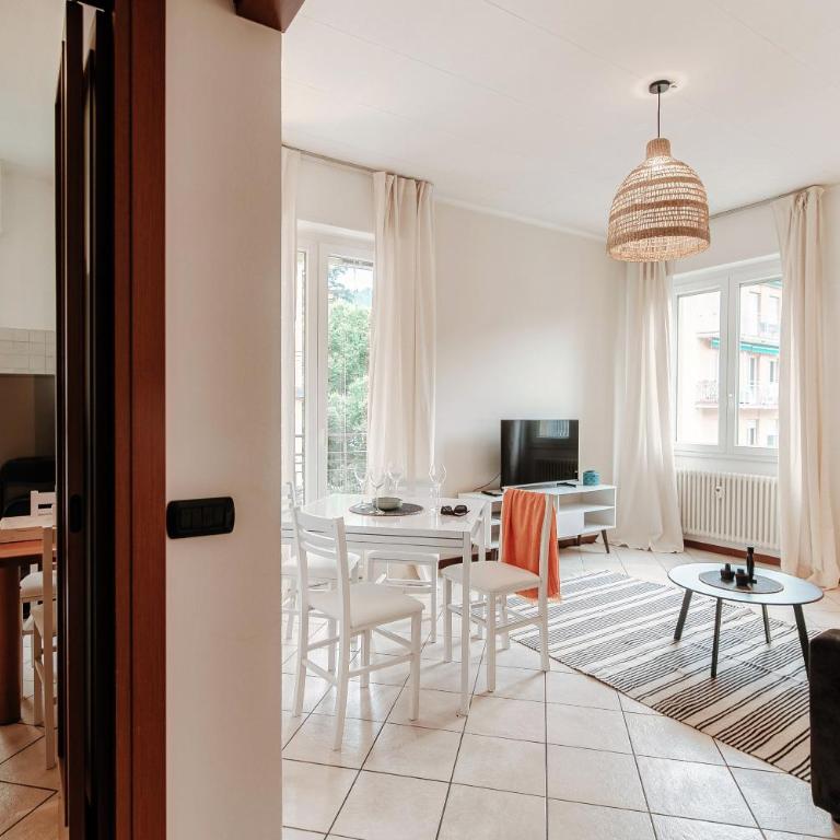 Zamenhof 9 - by MyHomeInComo - Appartamento con 2 Camere da Letto - 14