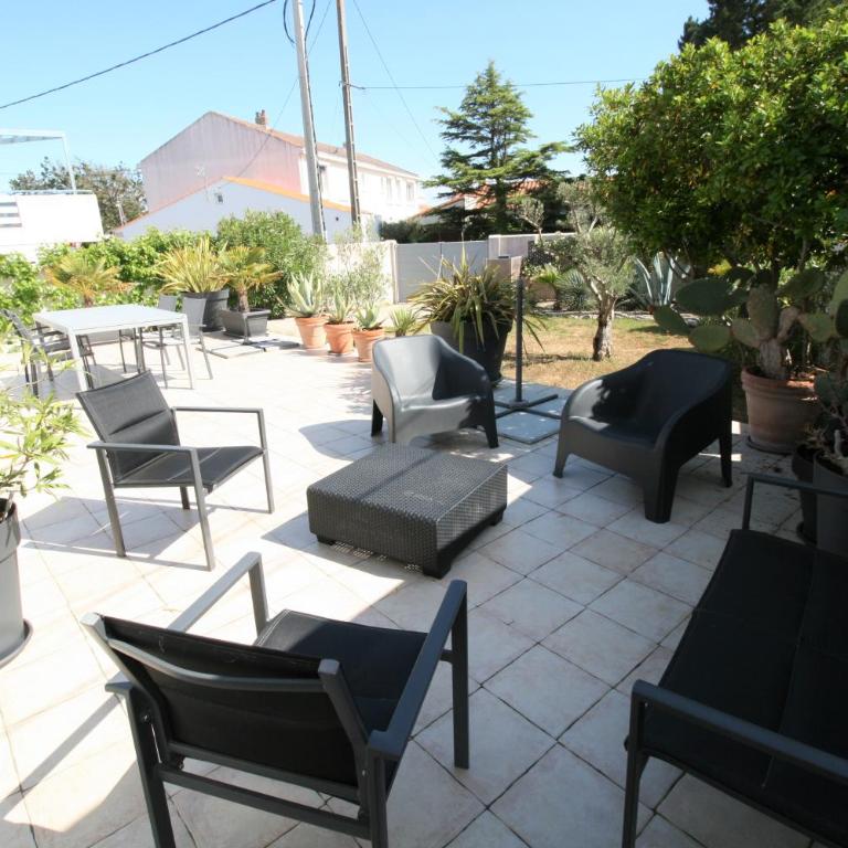 Agréable maison à pied de la plage et du centre avec wifi - Maison 3 Chambres - 1