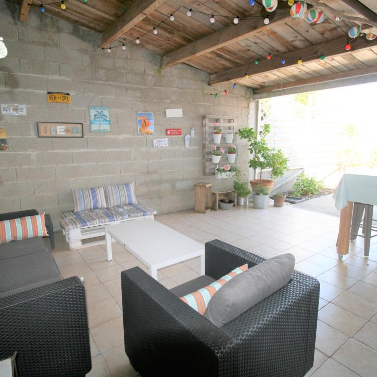 Agréable maison à pied de la plage et du centre avec wifi - Maison 3 Chambres - 7