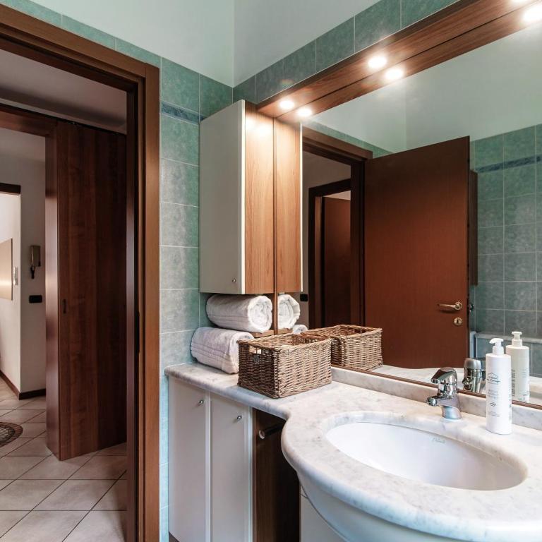 Zamenhof 9 - by MyHomeInComo - Appartamento con 2 Camere da Letto - 8