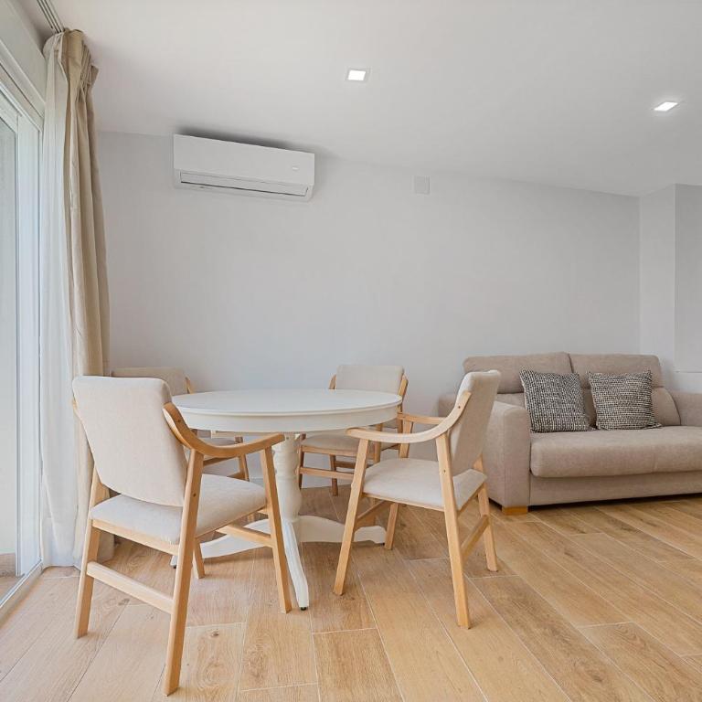 Dennilenni a Marbella Centro - Three-Bedroom Apartment - 16