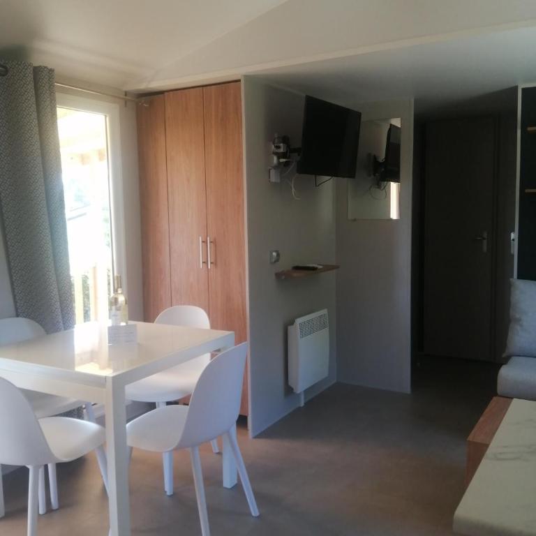 Mobil Homes Camping 4 étoiles Les Viviers - Mobile Home - 10