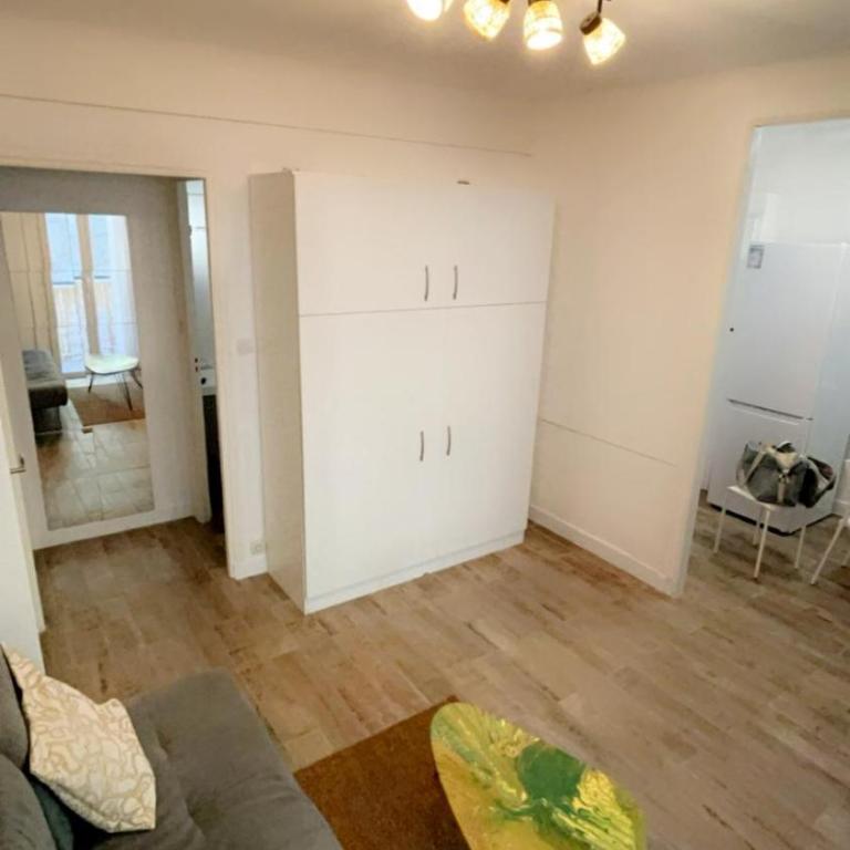cassis studio 50m de la grande plage - One-Bedroom Apartment - 5