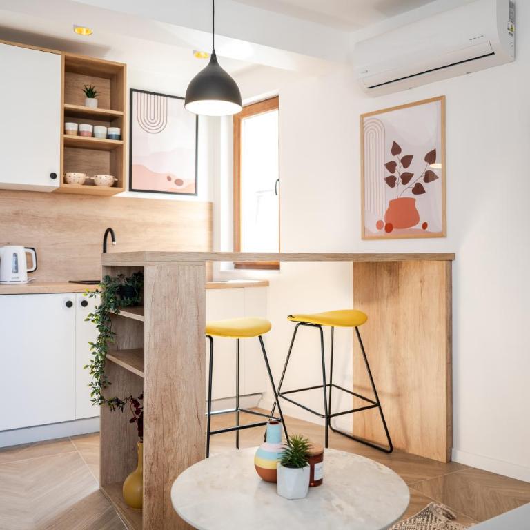 Old Town Nest - One-Bedroom Apartment - 12