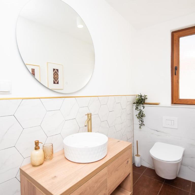 Old Town Nest - One-Bedroom Apartment - 18