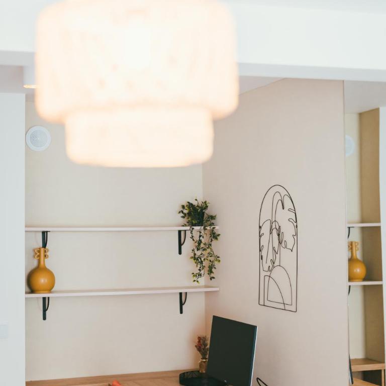 Old Town Nest - Deluxe King Room - 18