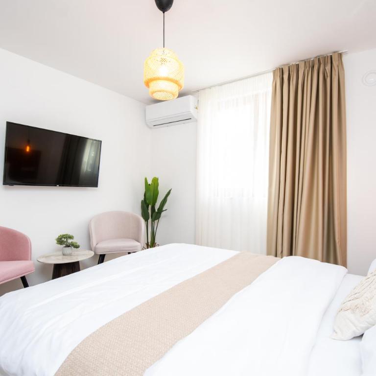 Old Town Nest - Deluxe King Room - 28