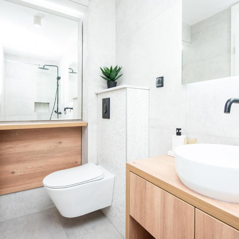 Old Town Nest - Deluxe King Room - 26