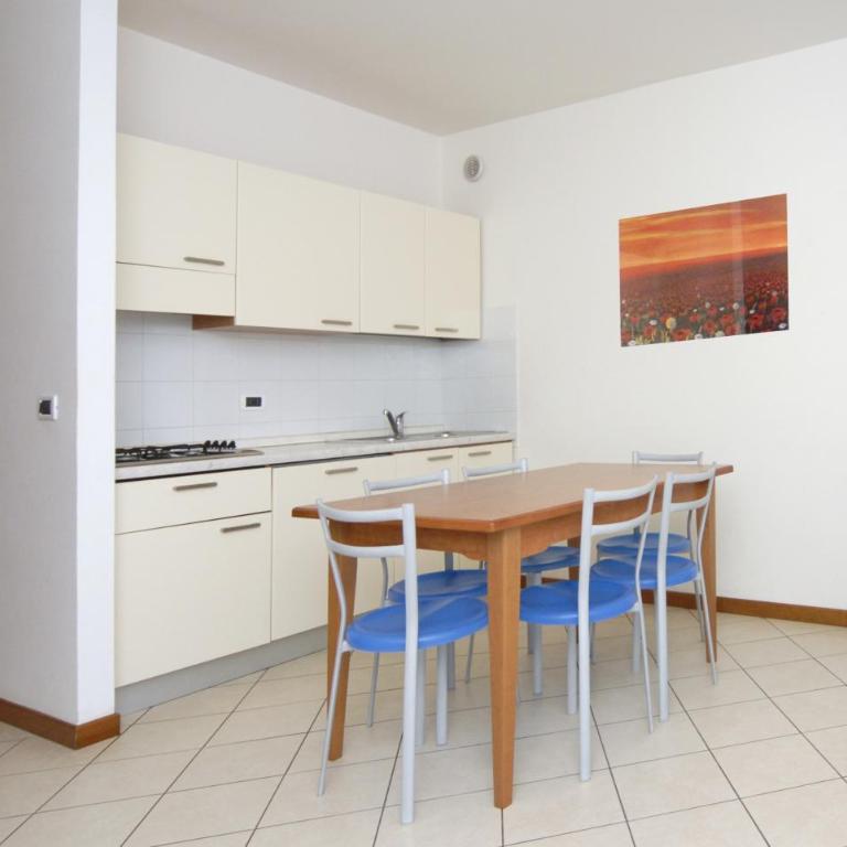 Villa Fiordalisi - Three-Bedroom Villa - 16
