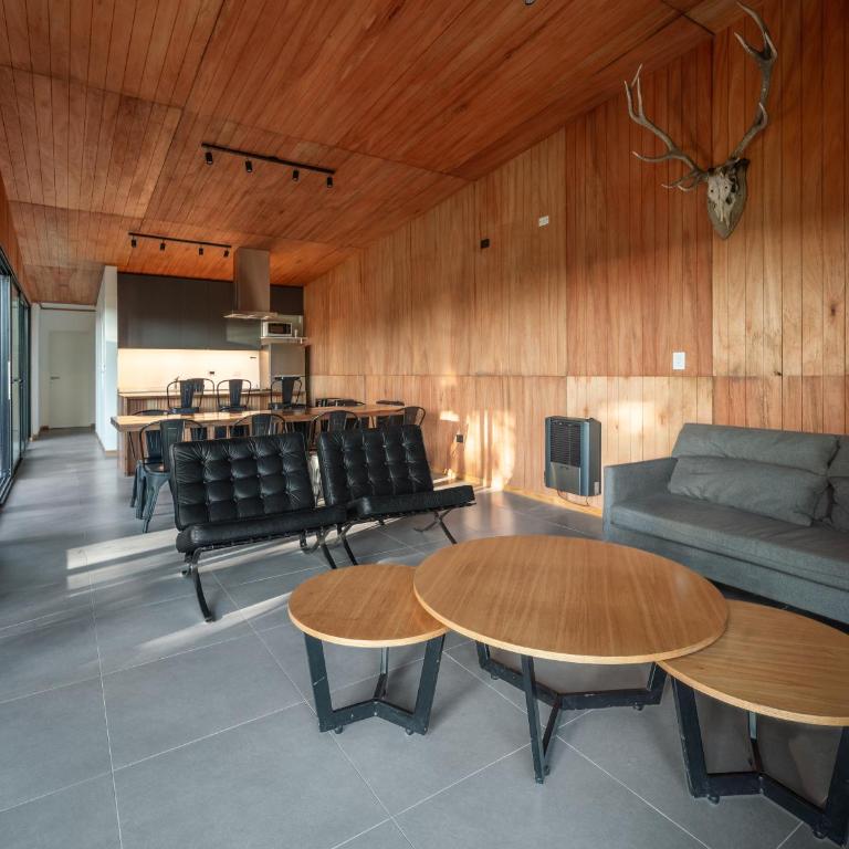 Increible Casa de Diseño en el Bosque! - 8 personas - Mar de las Pampas - Four-Bedroom House - 19