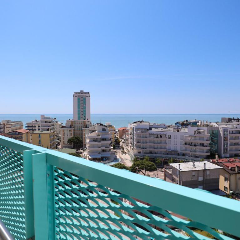 Podium - QUI VENDE Immobiliare - per solo Famiglie - Appartamento con 2 Camere da Letto - 41