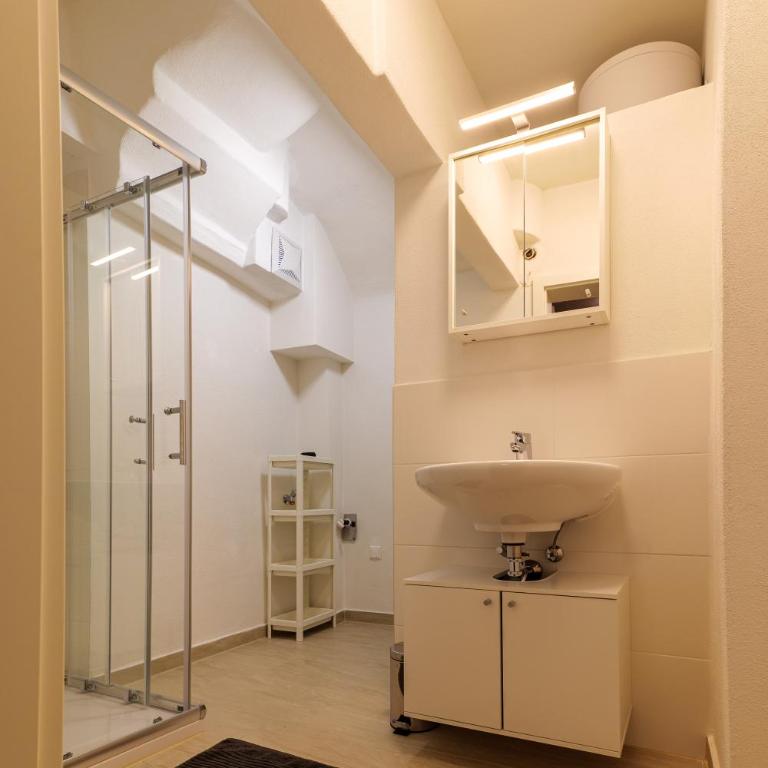 Flataid CityAPART Graz Geidorf - Superior Studio - 4