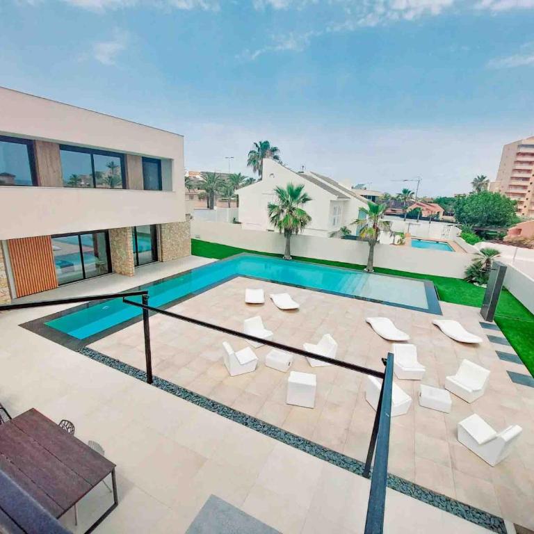 Inmovecos Villa Gawy 2 de Lujo con piscina privada - Villa - 15
