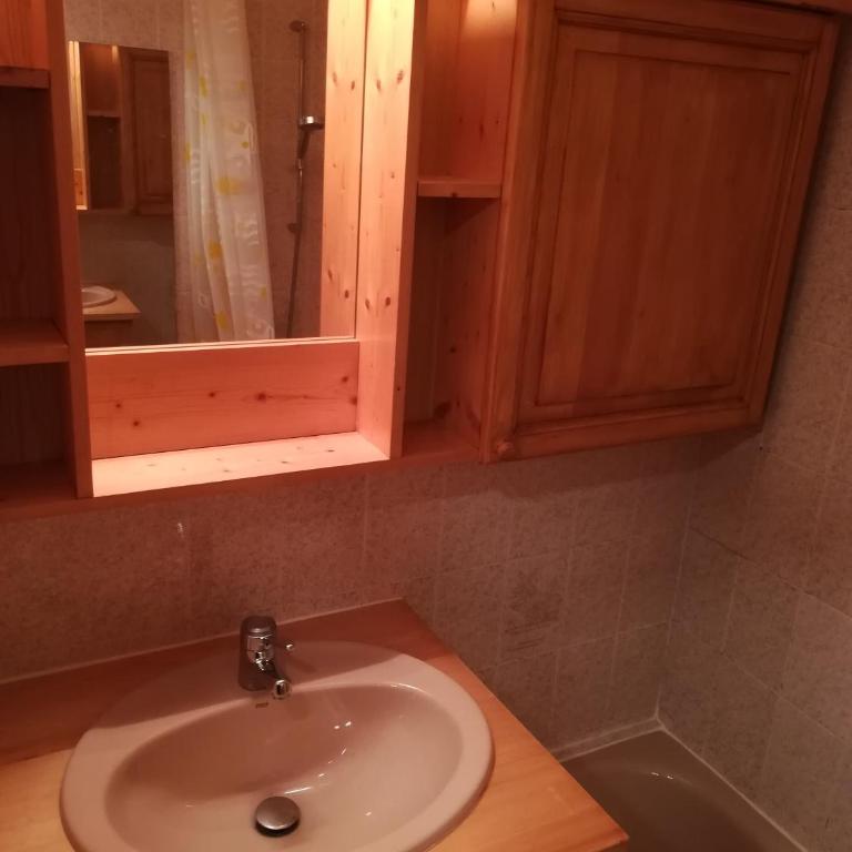 SAMOENS appartement proche du centre - Apartment mit 1 Schlafzimmer - 11