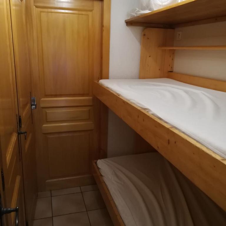 SAMOENS appartement proche du centre - Apartment mit 1 Schlafzimmer - 9