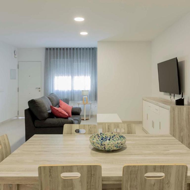 Alojamientos MarinDos - Apartamento de 2 dormitorios con terraza - 7