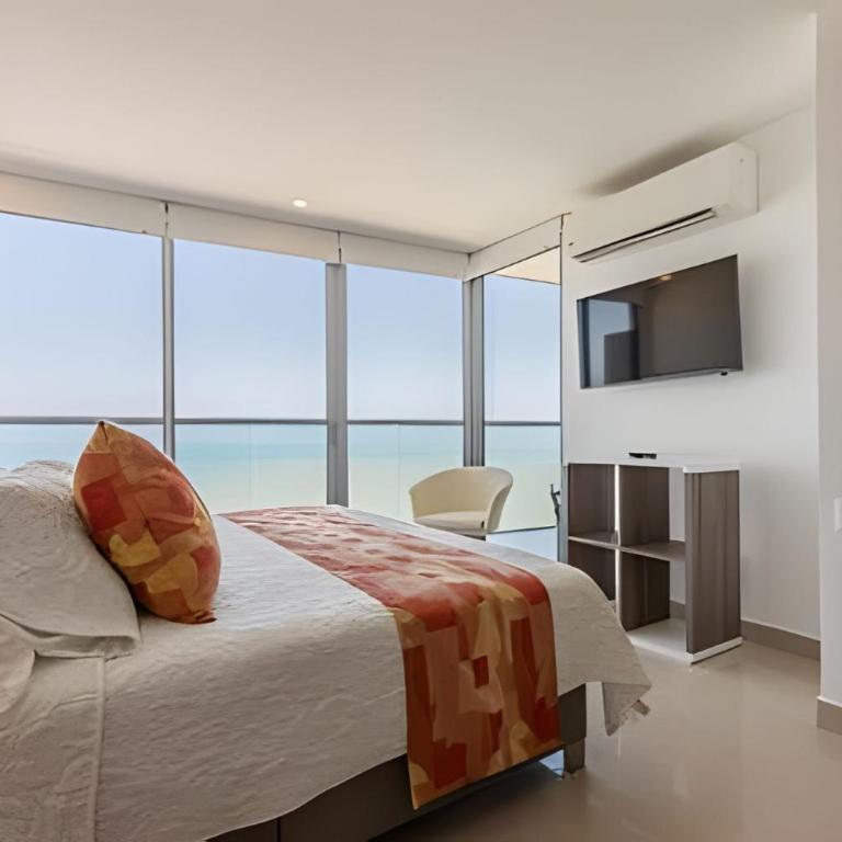 Awesome Oceanfront “Morros City” 29th floor 2R/3BR - Two-Bedroom Deluxe Apartment with Ocean View - 11