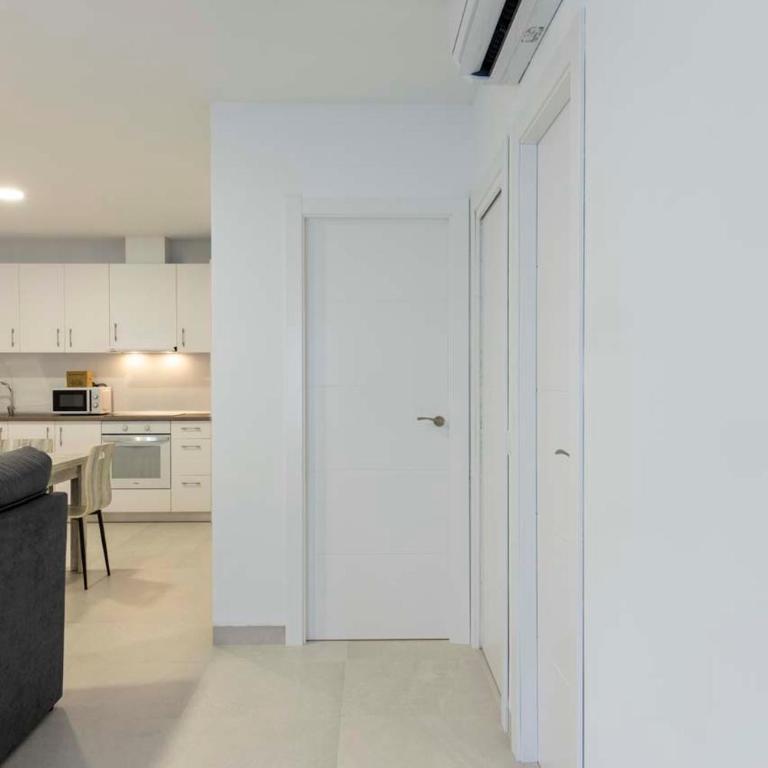 Alojamientos MarinDos - Apartamento de 2 dormitorios con terraza - 12