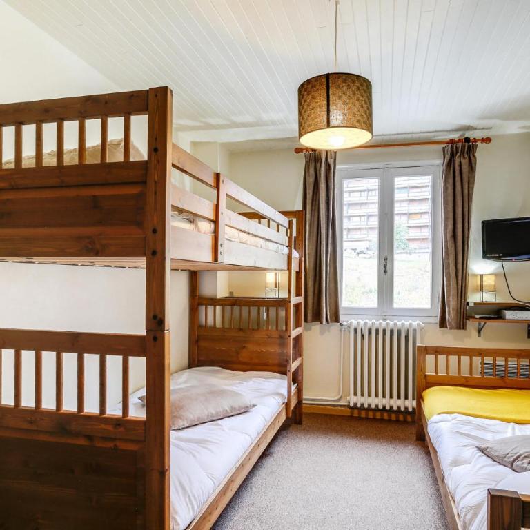 Résidence Les Armaillis - Appartement de charme 3 pièces 7 personnes à Tignes proche des commerces, du bowling, de la piscine et des pistes dans le quart MAE-2175 - Appartement - 6