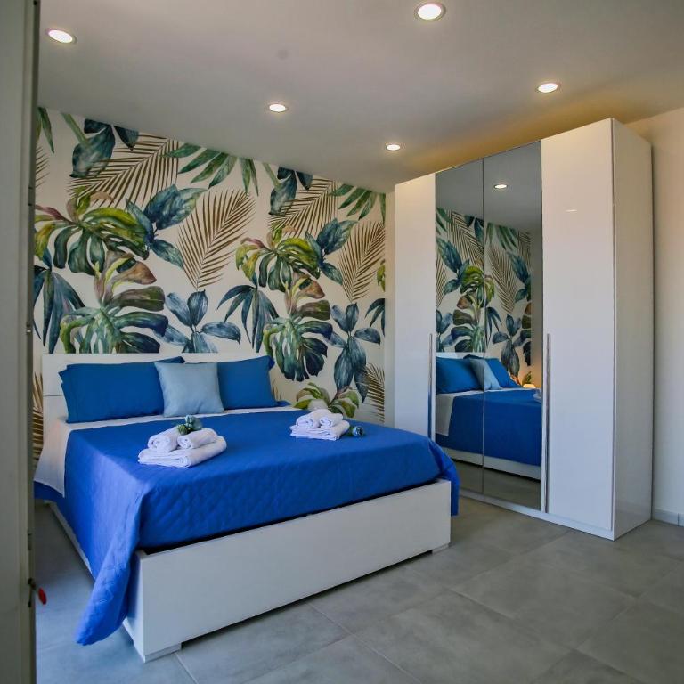 Laudani Homes - Two-Bedroom Apartment - 5