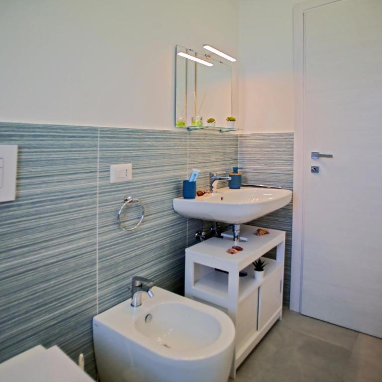 Laudani Homes - Two-Bedroom Apartment - 10