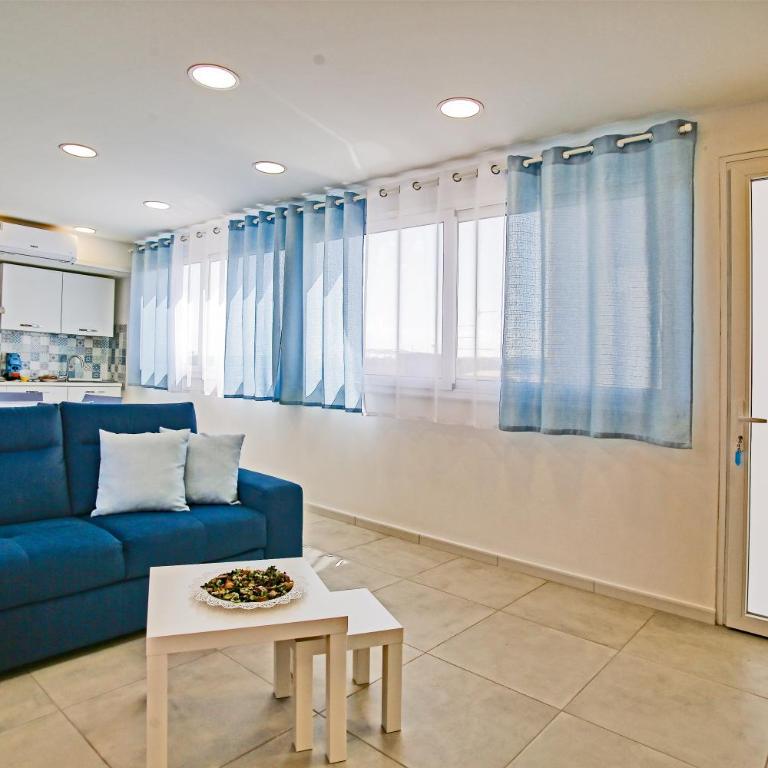 Laudani Homes - Two-Bedroom Apartment - 23