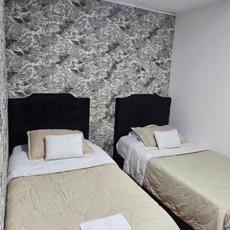 Colisseum Roma - Vive Claro -El cubo movistar campin - Habitación Doble - 2 camas - 1