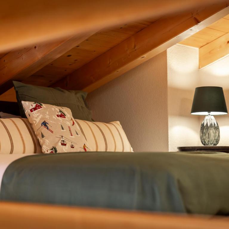 The Glen - GRINDELHOMES - The Tiny Gemschi Apartment - 9