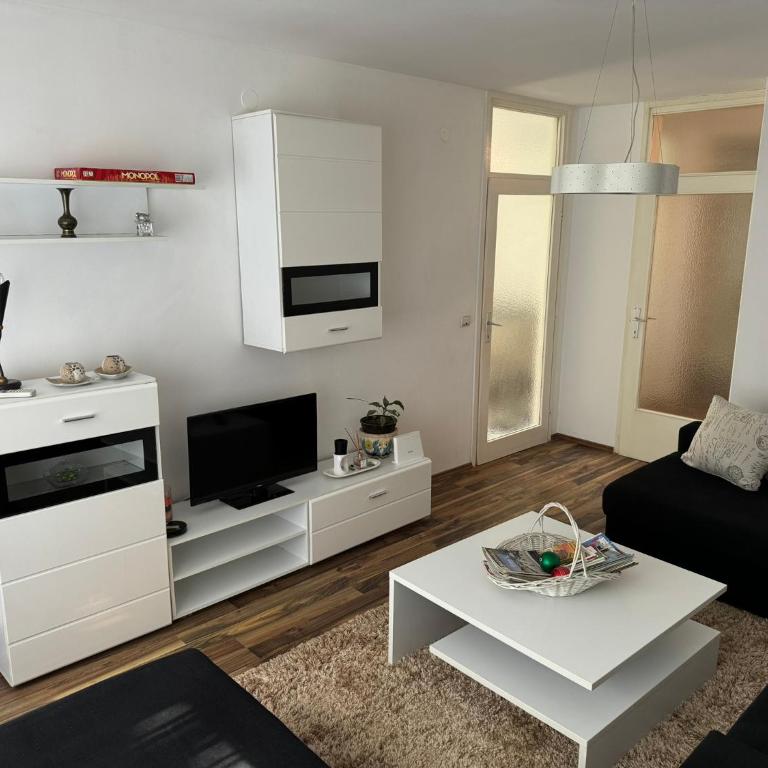 Family stay apartment Share - Apartman sa 2 Spavaće Sobe - 1