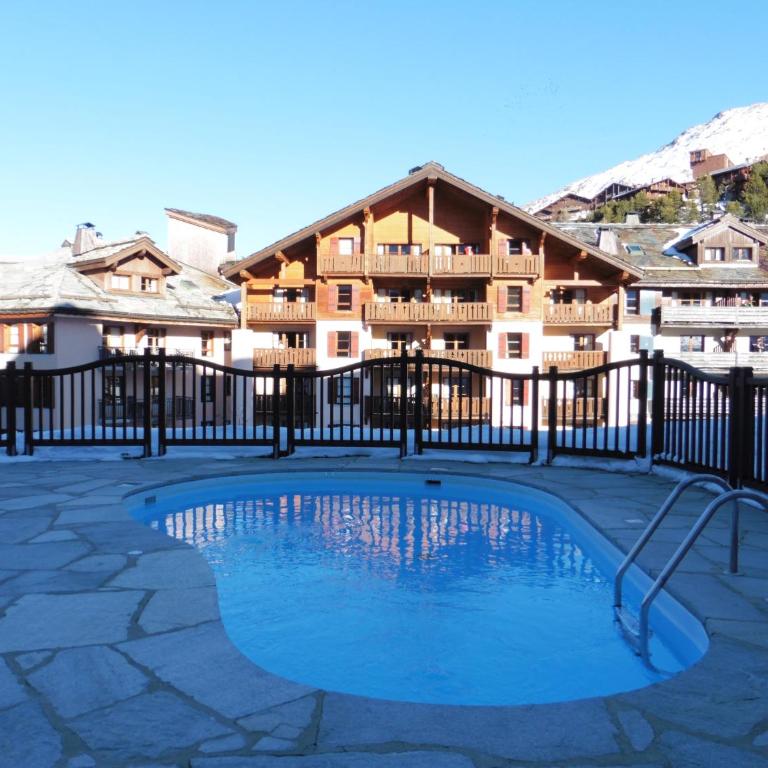 Appt rénové, 6 personnes Arc 1950 vue exceptionnelle MontBlanc, sauna, hammam, piscine int et ext - Appartement 2 Chambres - 20