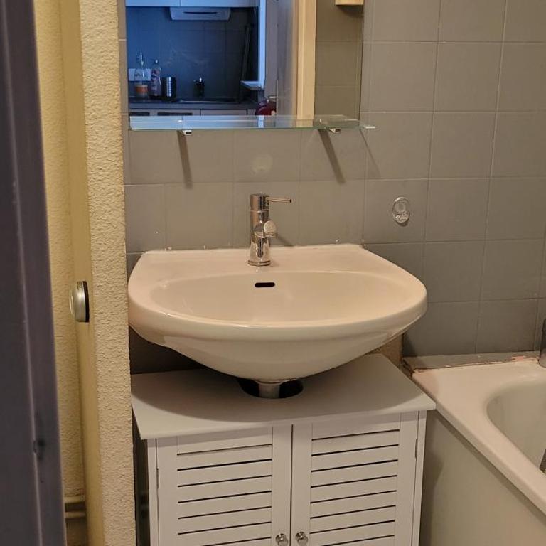 Studio cabine climatisé avec parking au Couchant - Apartamento de 1 dormitorio - 9