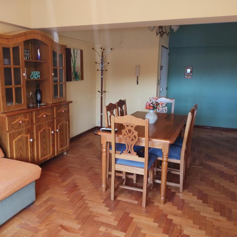 Departamento céntrico con cochera - Apartamento de 1 dormitorio - 1