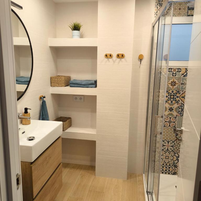 Apartament 3-sypialnie na plazy i garaż - Three-Bedroom Apartment - 5