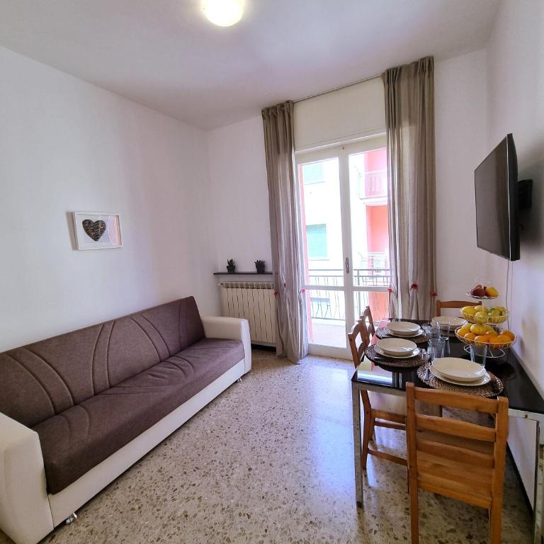 Casa dell'Altromondo - Appartamento con 2 Camere da Letto e Balcone - 8