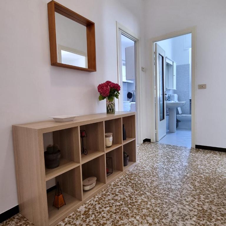 Casa dell'Altromondo - Appartamento con 2 Camere da Letto e Balcone - 14