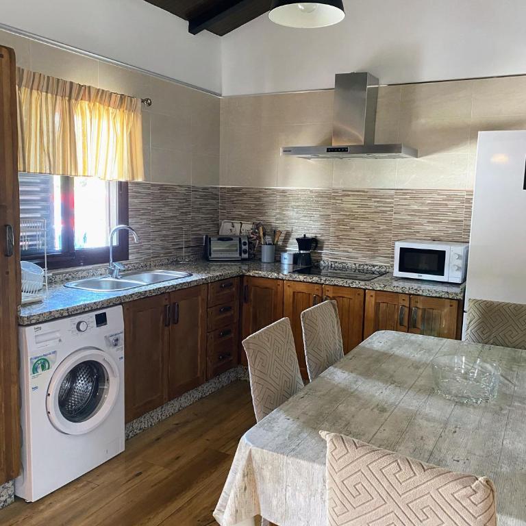 Chalet con encanto en Conil SOLO FAMILIAS Y PAREJAS - Casa de 2 dormitorios - 15