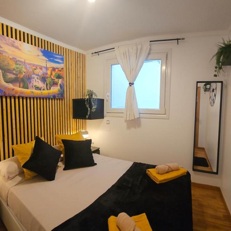 Apartamento exclusivo junto Sagrada Familia Barcelona - Three-Bedroom Apartment - 14