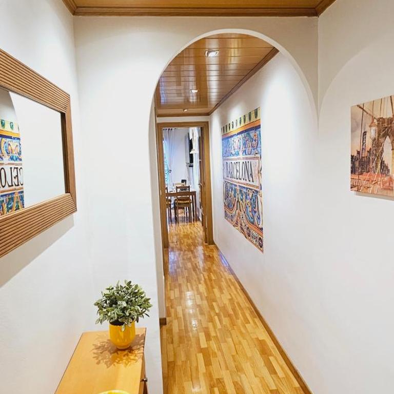 Apartamento exclusivo junto Sagrada Familia Barcelona - Three-Bedroom Apartment - 16