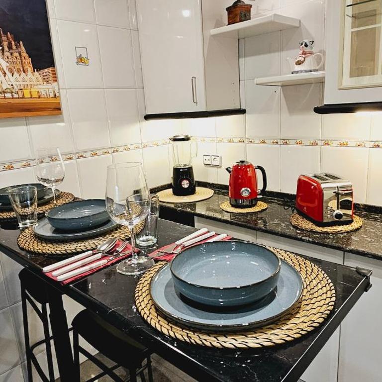 Apartamento exclusivo junto Sagrada Familia Barcelona - Three-Bedroom Apartment - 34