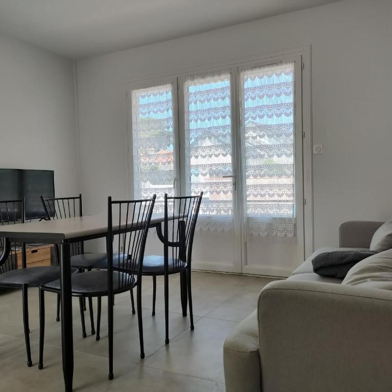 Maison Familiale Proche Mer - 5 Pers, Saint Jean de Monts - FR-1-323-410 - Maison de Vacances - 17