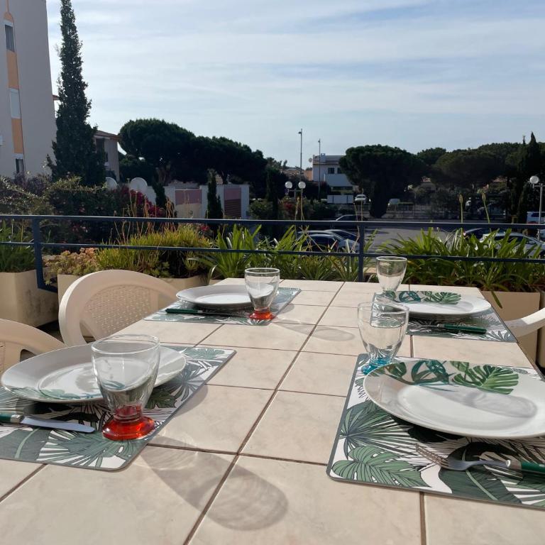 Appartement rénové avec terrasse près du port, 4 couchages - FR-1-309-473 - Apartamento - 1