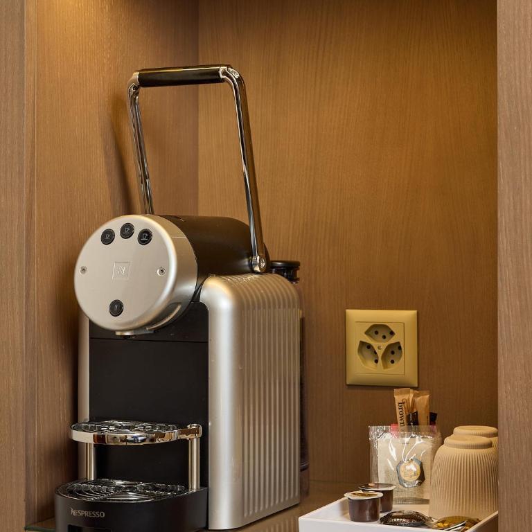 Hotel Le Rive - Deluxe Doppelzimmer mit Balkon - 9