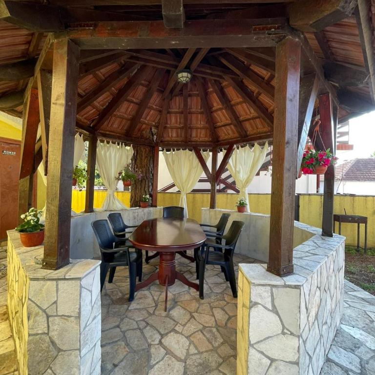 Apartments Villa-G Lustica - Apartman sa 2 Spavaće Sobe i Terasom - 33