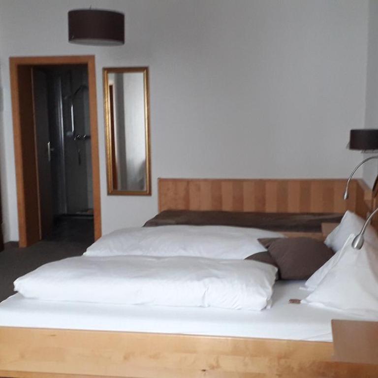 Ferienhotel Gewürzmühle - Familienzimmer (2 Erwachsene + 2 Kinder) - 3