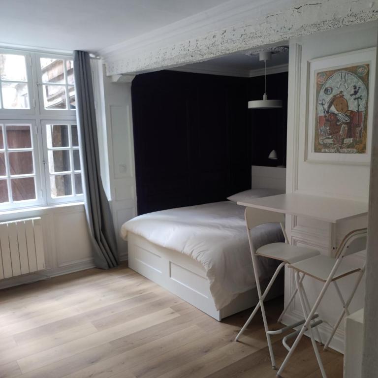 Rue Saint Romain - Cathédrale - cour - Apartamento de 1 dormitorio - 5